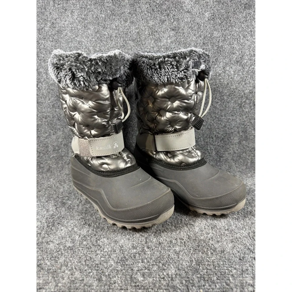 Kamik Kids Silver Metallic Quilted Faux Fur Snow Boots Size 2 Made in Canada